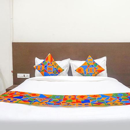 Fabhotel Om Sai - Nr Nashik Railway Station Ngoại thất bức ảnh