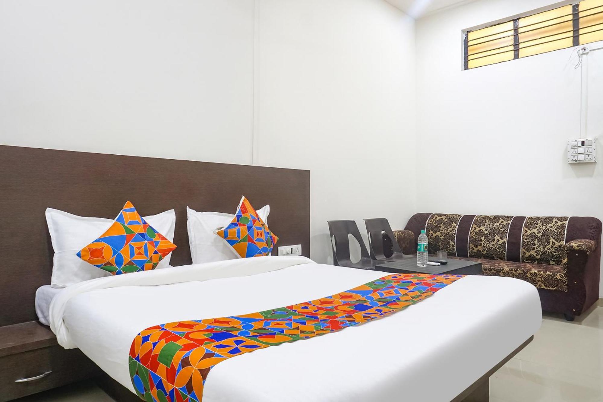 Fabhotel Om Sai - Nr Nashik Railway Station Ngoại thất bức ảnh