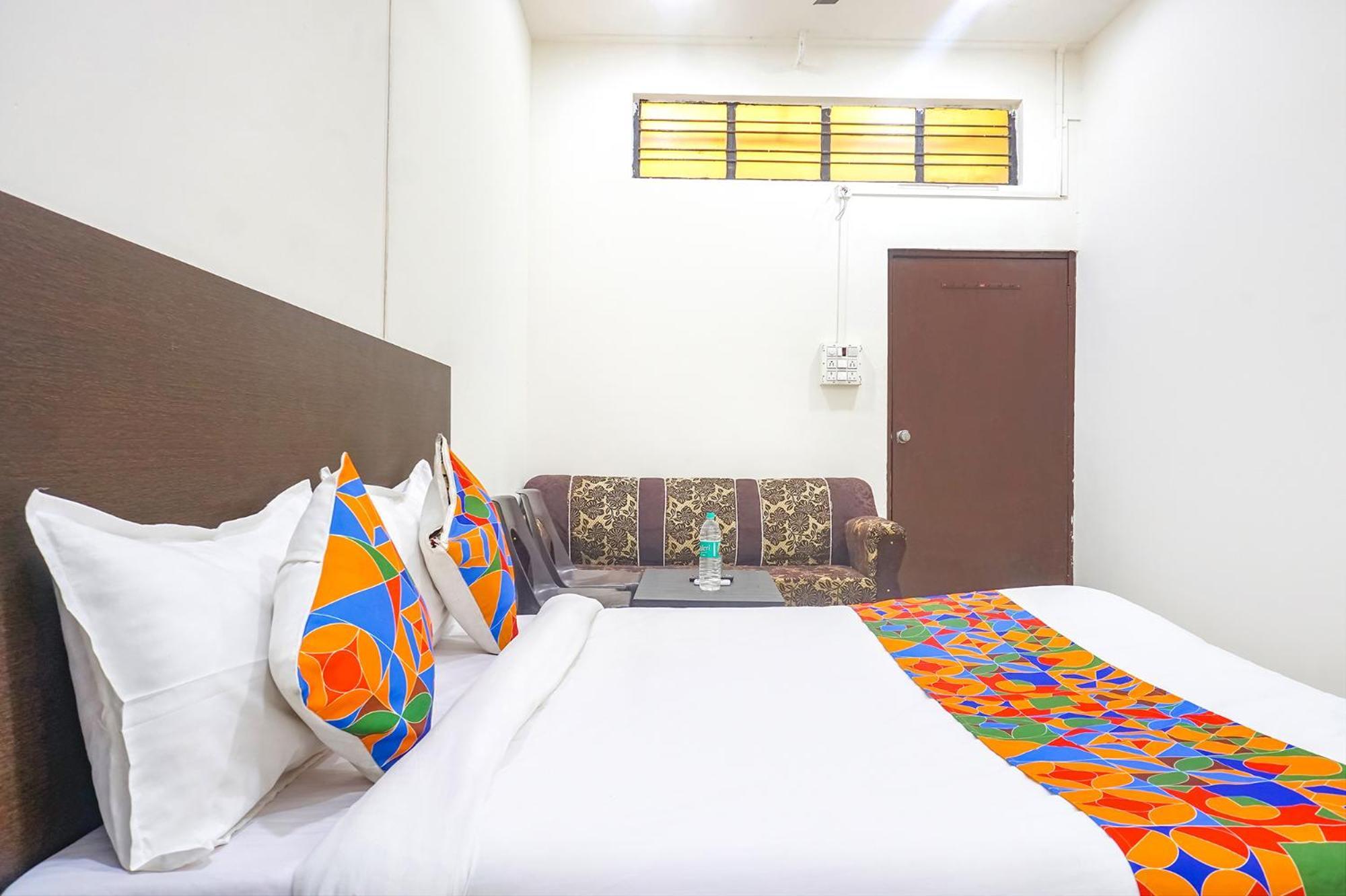 Fabhotel Om Sai - Nr Nashik Railway Station Ngoại thất bức ảnh