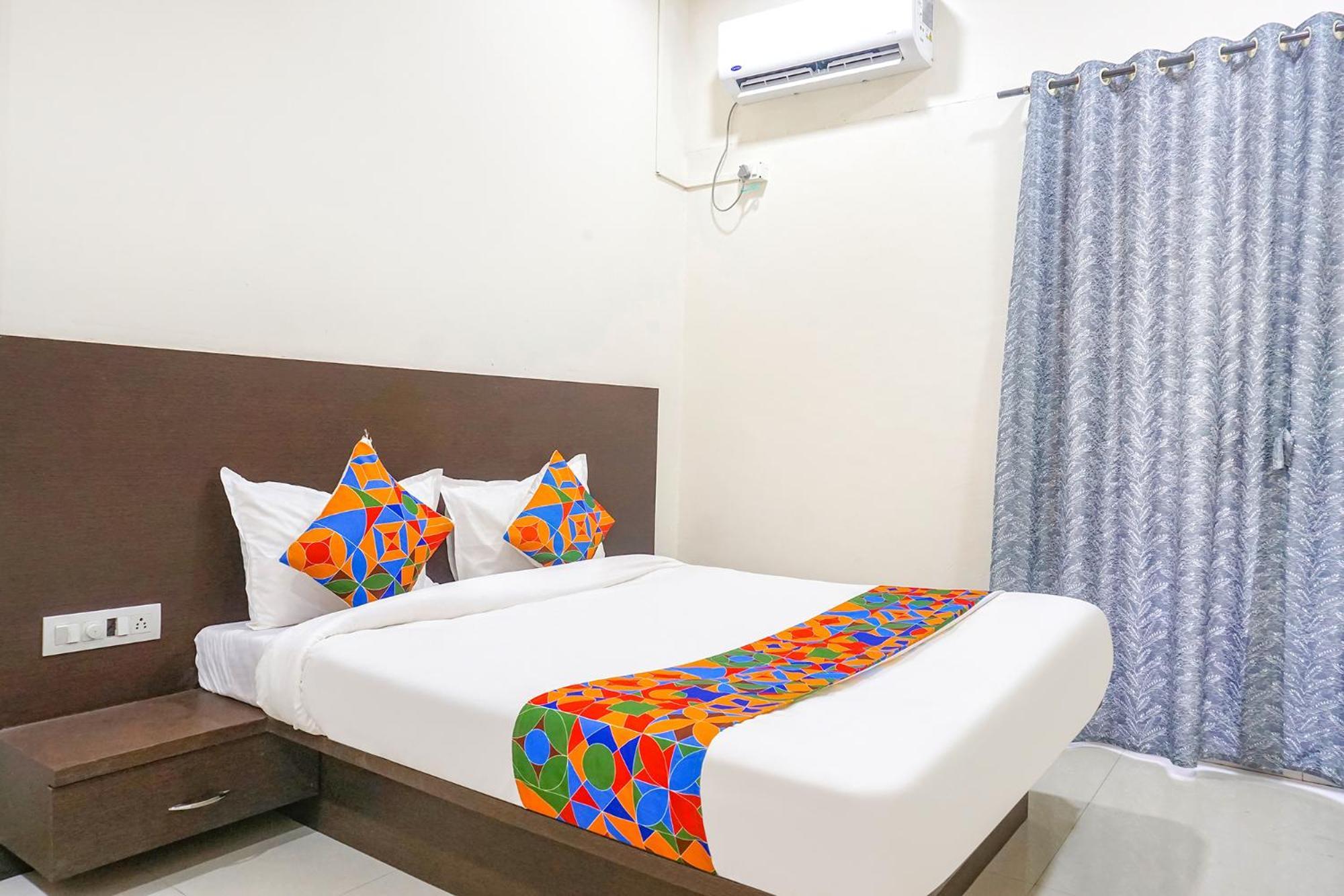 Fabhotel Om Sai - Nr Nashik Railway Station Ngoại thất bức ảnh